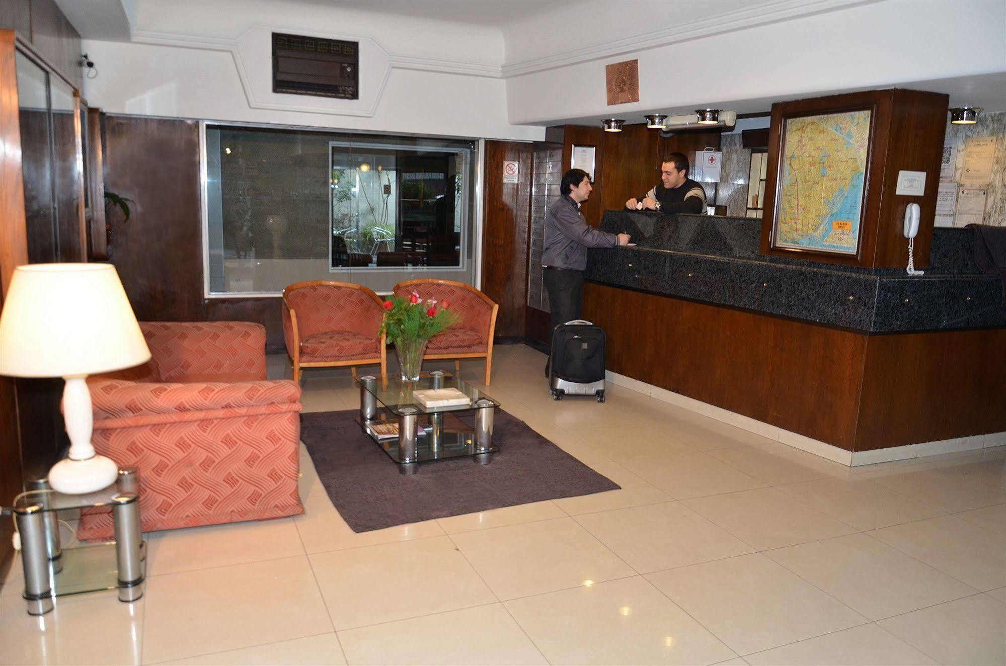 Ecuador Hotel بوينس آيرس المظهر الخارجي الصورة